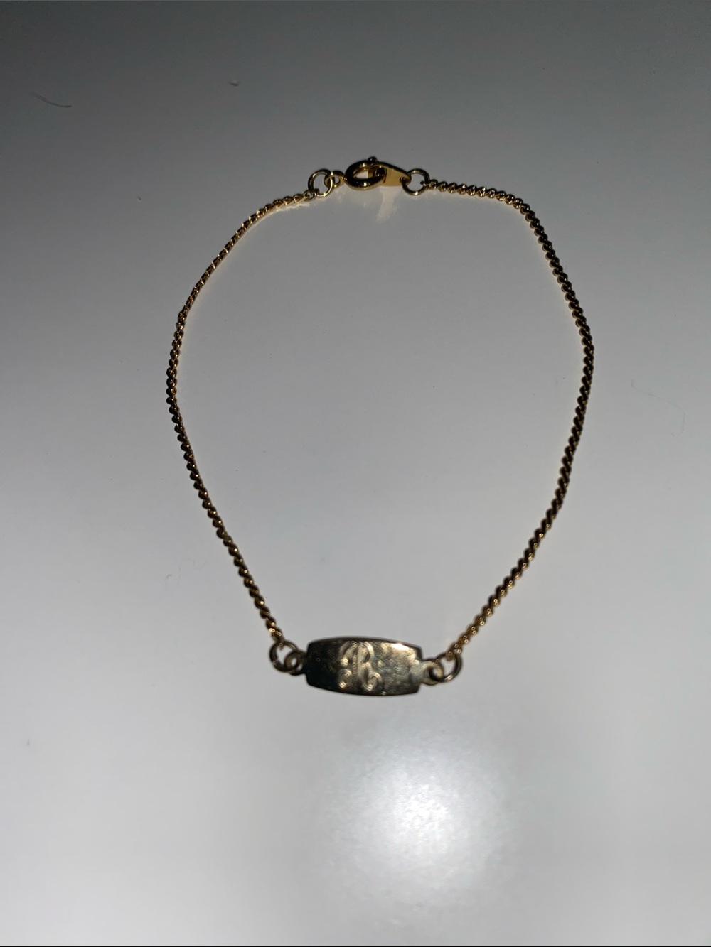 Gold-tone Women's ID Bracelet - Classic Minimalist Style with Letter R